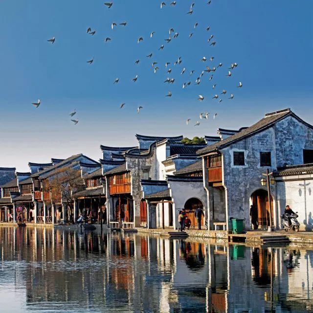 铁路现代物流体系建设取得重要进展!国铁集团:全国39个铁路物流中心全部挂牌成立